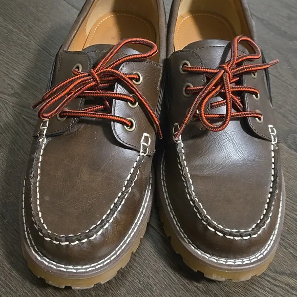 Shoes - Picture 7 of 7